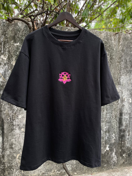 Embroidered Mandala T-Shirt - Anahaत